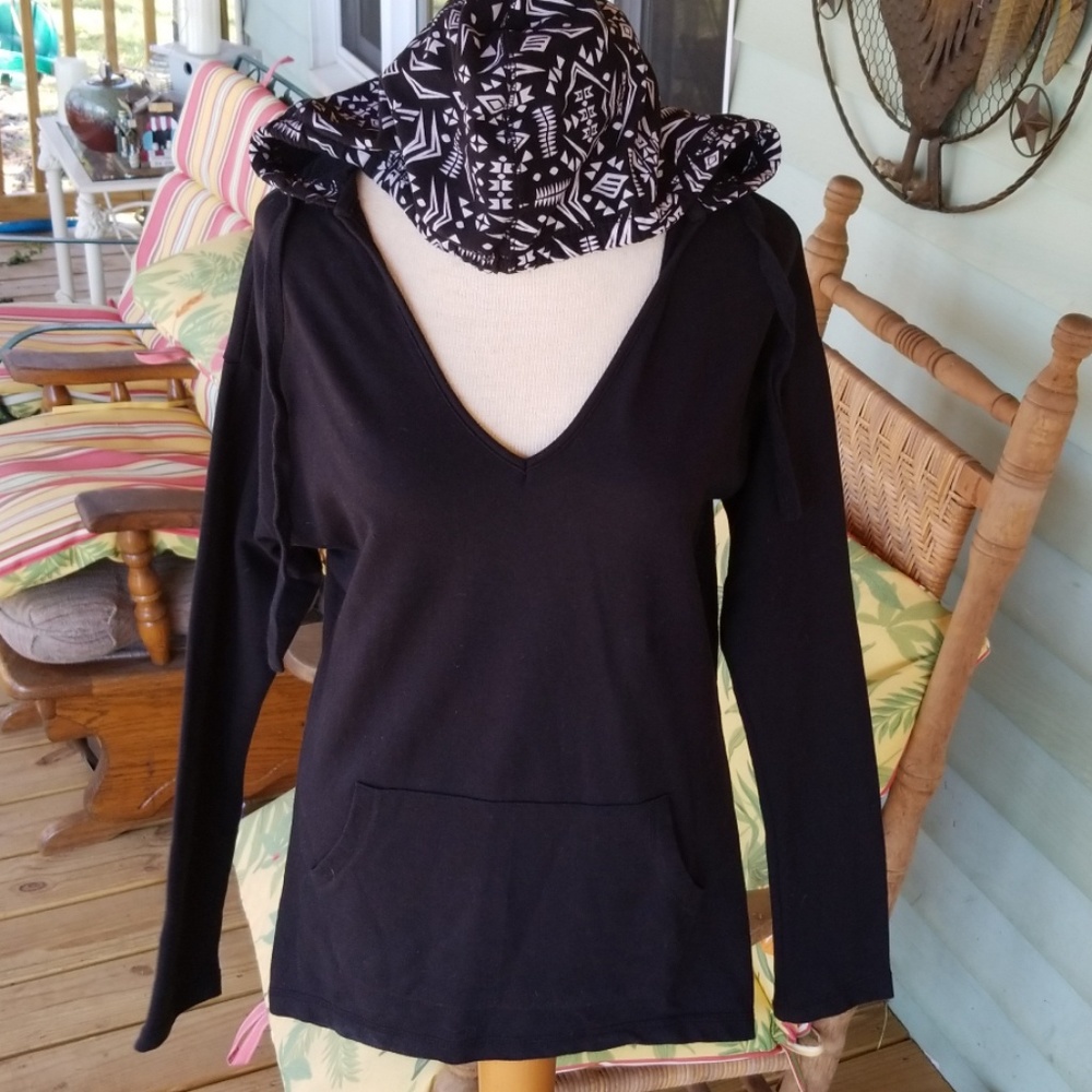 Kinetic Hoodie Size Medium